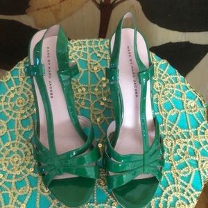 Sandal